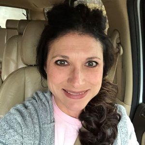 Meet your Posher, Becky